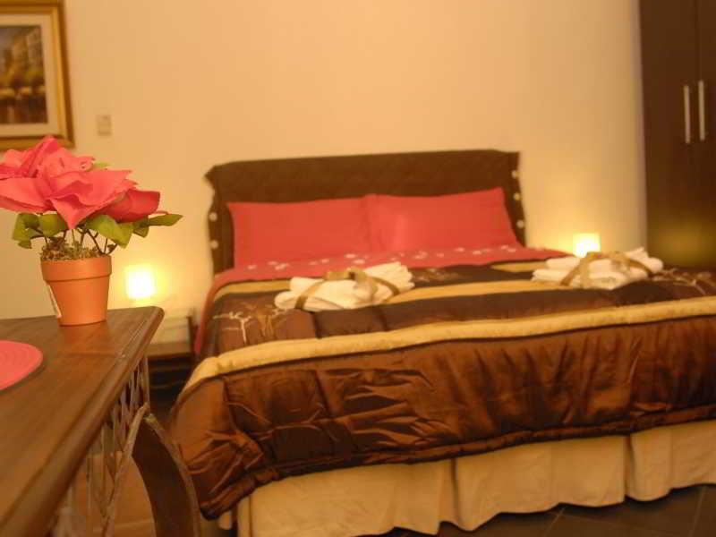 Claudia 3* Roma